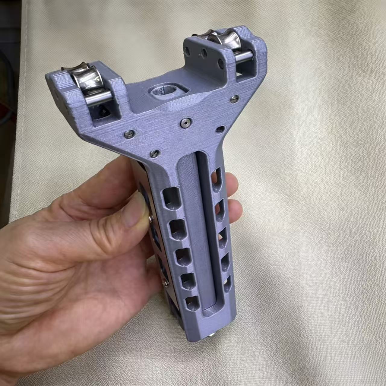 Outdoor Camping Magazine - Estilingue Portátil Criativo para Impressão 3D